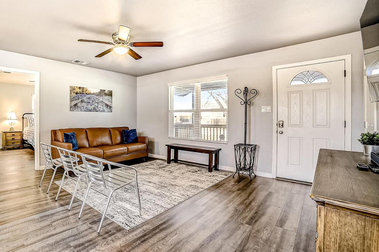 Pecan Row Getaway New Braunfels Exterior photo
